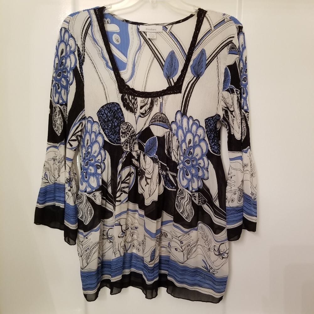 DRESSBARN tunic size Large embroidered collar